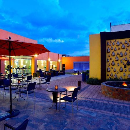 Courtyard Toluca Tollocan Εξωτερικό φωτογραφία