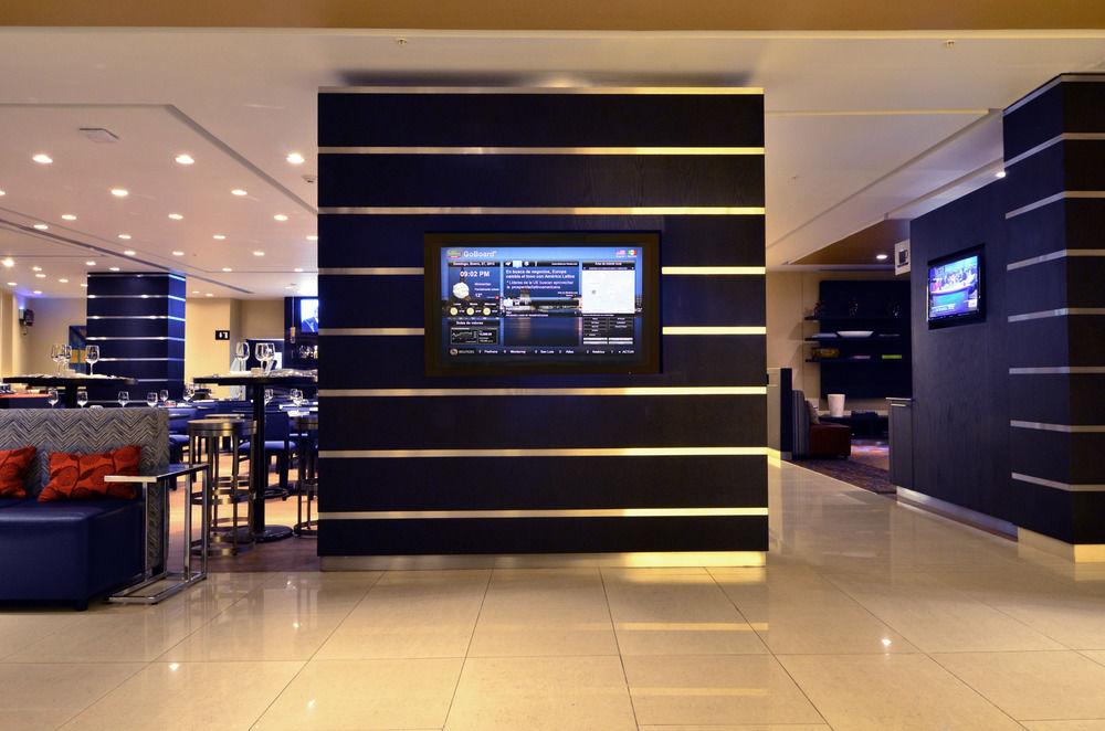 Courtyard Toluca Tollocan Εξωτερικό φωτογραφία