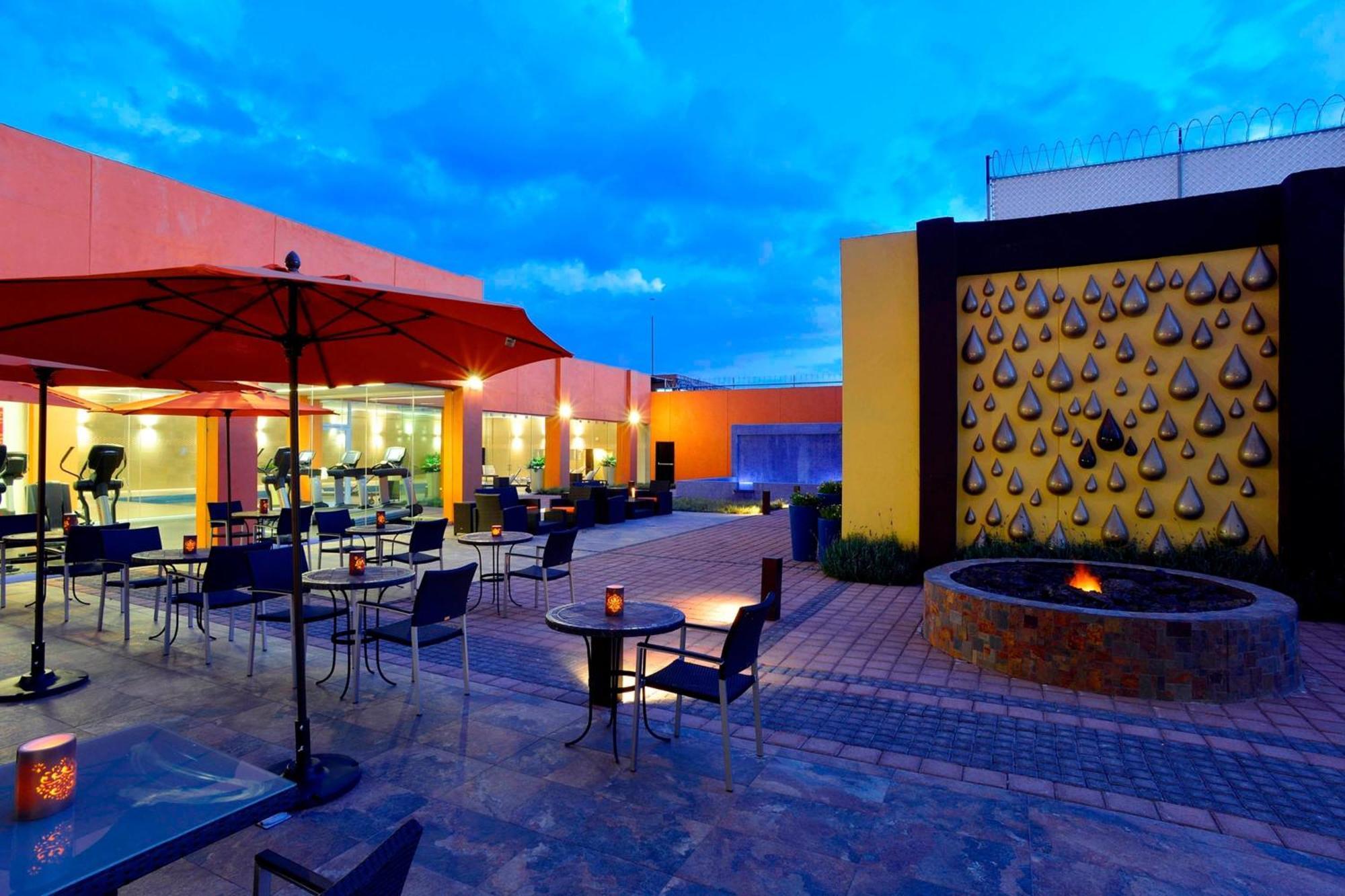 Courtyard Toluca Tollocan Εξωτερικό φωτογραφία